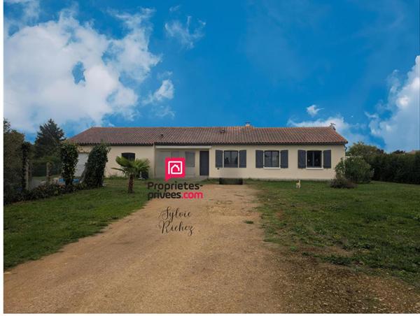 A vendre Maison familiale 6 pièces  170 m² habitables, jardin clos 86170  Champigny en Rochereau