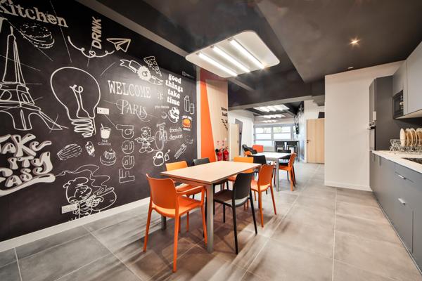 Chambre en Co-living. Idéale pour entrepreneurs, professionnels en déplacement et étudiants !