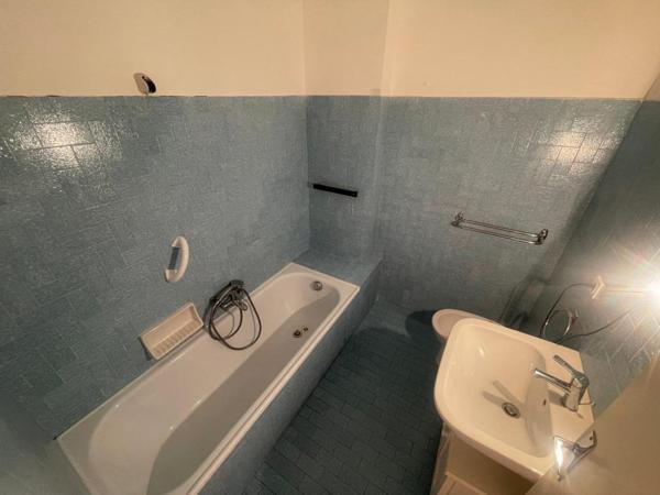 Location 2 Pieces 57 06000 Nice 13188