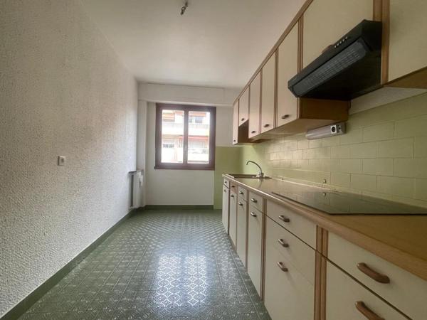 Location 2 Pieces 57 06000 Nice 13188