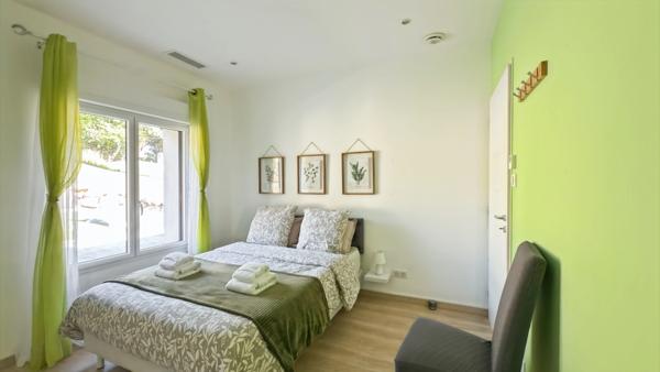 Maison à vendre 6 pièces, hangar-atelier, maison amis 3 chambres, proche de BERGERAC (24)