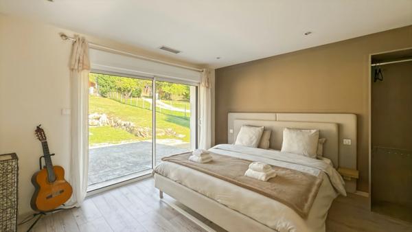 Maison à vendre 6 pièces, hangar-atelier, maison amis 3 chambres, proche de BERGERAC (24)