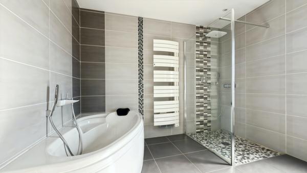 Maison à vendre 6 pièces, hangar-atelier, maison amis 3 chambres, proche de BERGERAC (24)