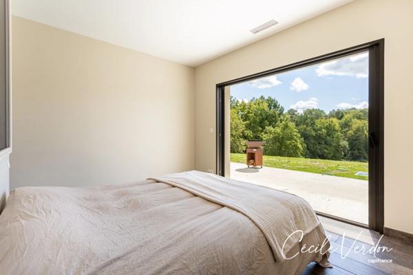 Maison à vendre 6 pièces, hangar-atelier, maison amis 3 chambres, proche de BERGERAC (24)