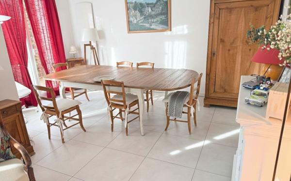 Maison à louer    2 pièces •  Noisy-le-Roi