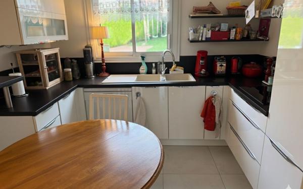 Maison à louer    2 pièces •  Noisy-le-Roi