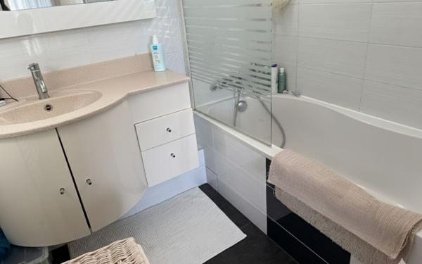 Maison à louer    2 pièces •  Noisy-le-Roi