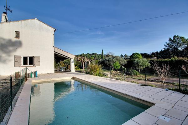 EXCLUSIVITÉ - Maison à Lorgues T4 sur 2145m2 de terrain avec une belle piscine et garage