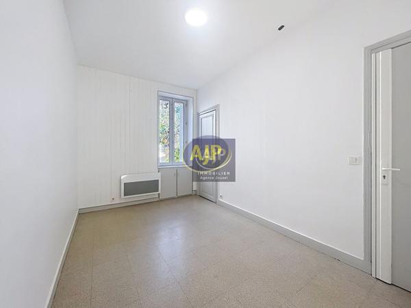 Appartement à louer Nantes : 2 pièces, 26m² avec 1 chambre(s) à 519€ - AJP Immobilier Nantes Jouzel
