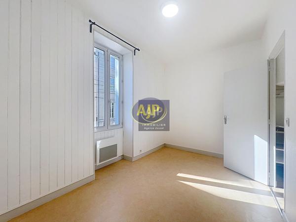 Appartement à louer Nantes : 2 pièces, 26m² avec 1 chambre(s) à 519€ - AJP Immobilier Nantes Jouzel