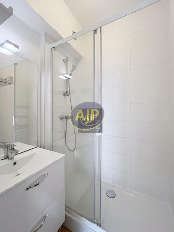 Appartement à louer Nantes : 2 pièces, 26m² avec 1 chambre(s) à 519€ - AJP Immobilier Nantes Jouzel