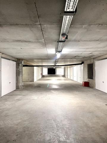 Parking / box Tarare 20 m2