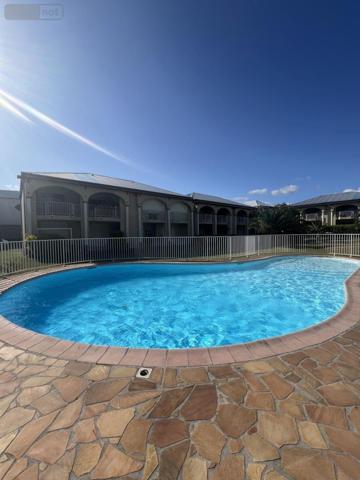 Appartement à vendre à Saint-Pierre à la Réunion (97410), ref : 97411-333