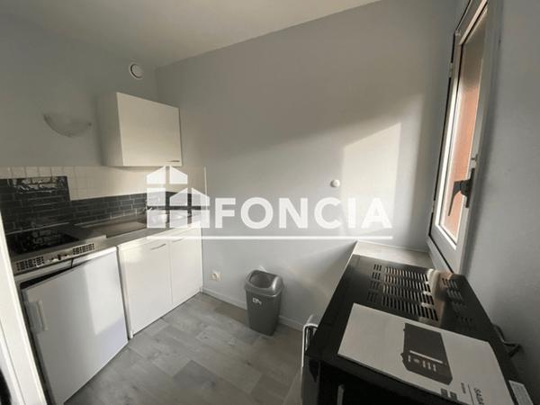 Location Studio meublé 30.17 m² - 44 BOULEVARD SCALIGER Agen 47000
