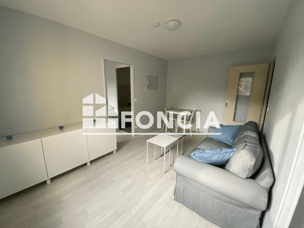 Location Studio meublé 30.17 m² - 44 BOULEVARD SCALIGER Agen 47000