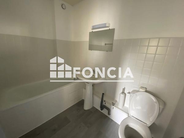 Location Studio meublé 30.17 m² - 44 BOULEVARD SCALIGER Agen 47000