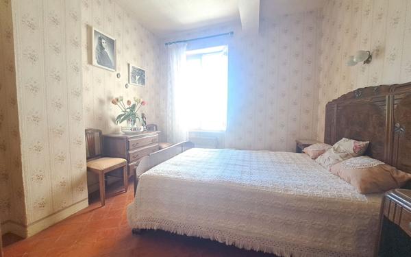 Maison à vendre    6 pièces •  Coursan