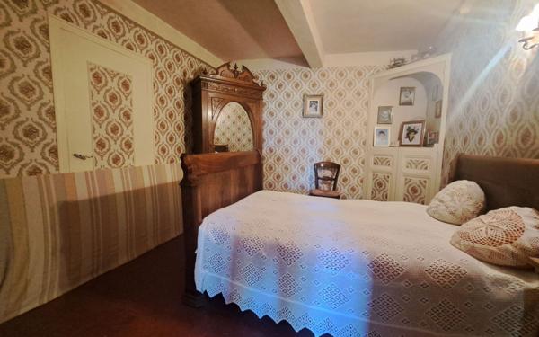 Maison à vendre    6 pièces •  Coursan