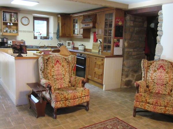 Maison 11 pièces - 300 m²