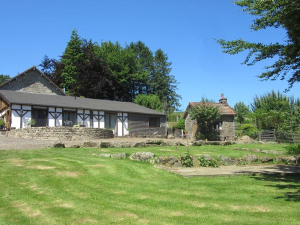 Maison 11 pièces - 300 m²