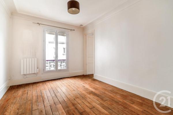 Appartement à vendre  2 pièces - 33,02 m2 PARIS - 75018