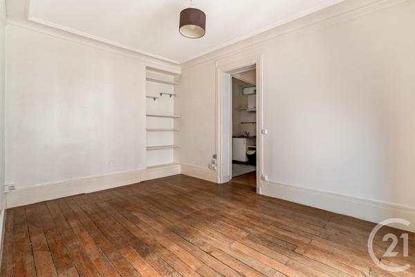 Appartement à vendre  2 pièces - 33,02 m2 PARIS - 75018