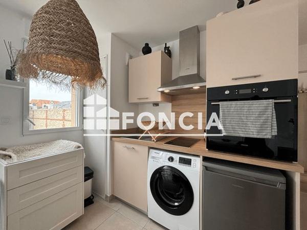 Location Appartement 2 pièces 37.2 m² - 50 RUE CASTOR Deauville 14800