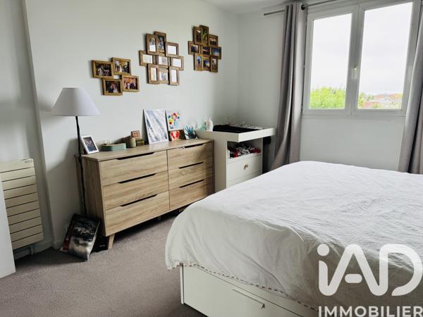 Appartement à vendre 4 pièces 97 m² Le Chesnay-Rocquencourt