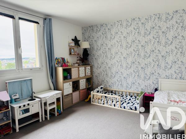 Appartement à vendre 4 pièces 97 m² Le Chesnay-Rocquencourt
