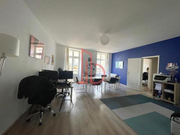 Bureau de 100 m² à louer à Bordeaux Centre