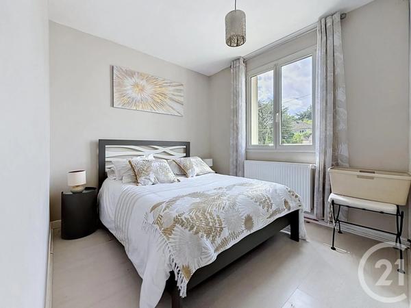Maison à vendre  6 pièces - 86 m 2   CHARTRES  - 28