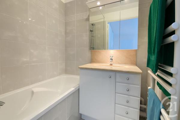 Appartement F3 à vendre  2 pièces - 59 m2 PARIS - 75013