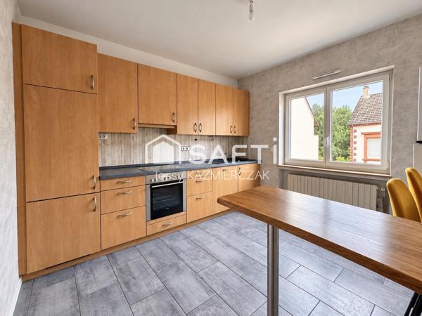 BEL APPARTEMENT LUMINEUX DE 70 m² AVEC GRANDE TERRASSE