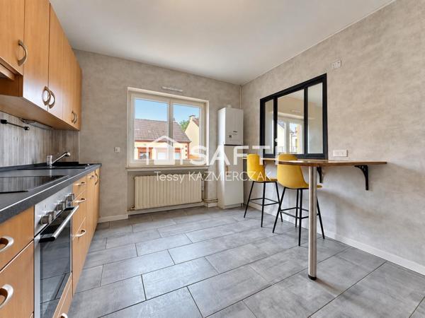 BEL APPARTEMENT LUMINEUX DE 70 m² AVEC GRANDE TERRASSE