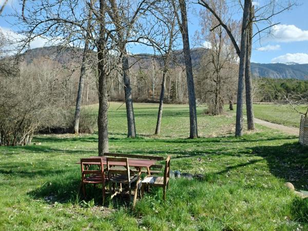 Maison ancienne de 178m² sur 159884m² de terrain