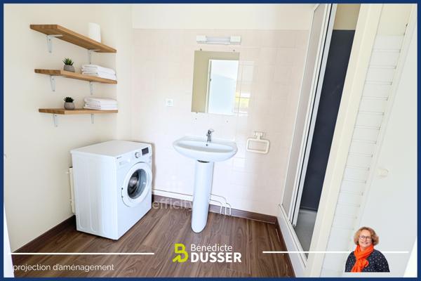 Appartement
         2 pièces
        - 53 m² 159 800 € *