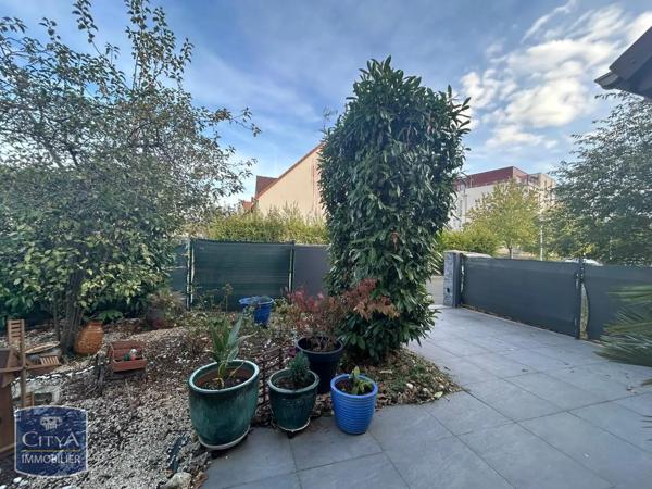 Maison à louer 4 pièces 91.48m² Chartres (28000)