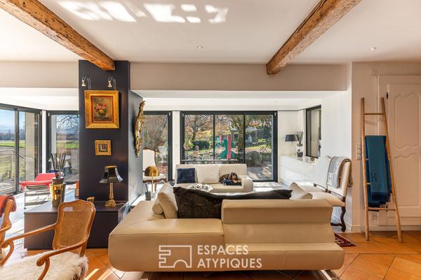 Ancien prieuré rénové sur jardin paysager avec vue dégagée sur les sommets du Vercors