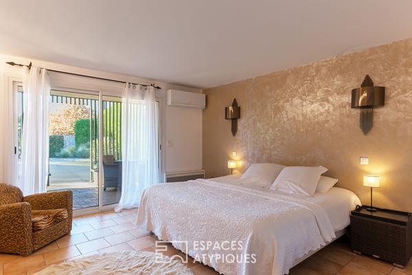 Ancien prieuré rénové sur jardin paysager avec vue dégagée sur les sommets du Vercors