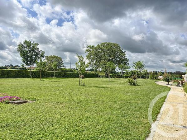 Maison à vendre  10 pièces - 259,34 m2 LUCON - 85