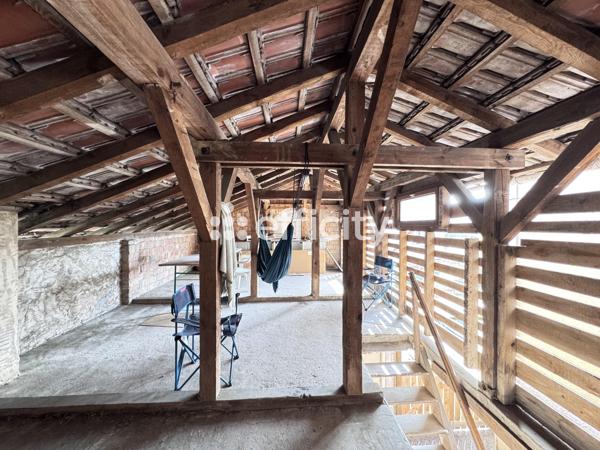 Appartement 4 pièces - 81 m² Exclusivité efficity