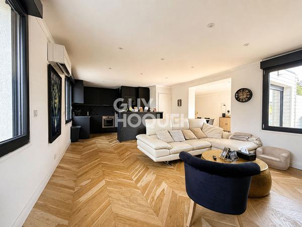 TOUQUES - MAISON NORMANDE RENOVEE AVEC TERRASSE ET GRAND GARAGE