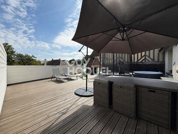 TOUQUES - MAISON NORMANDE RENOVEE AVEC TERRASSE ET GRAND GARAGE