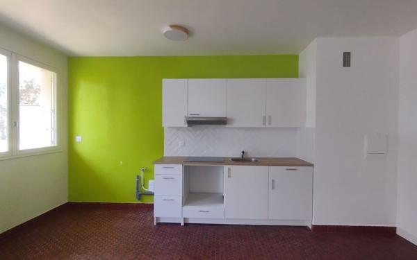 Appartement à louer    2 pièces •  Compiègne