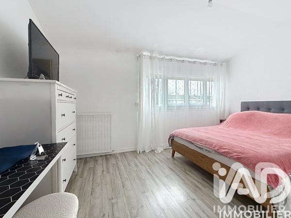 Maison à vendre 5 pièces 99 m² Louvres