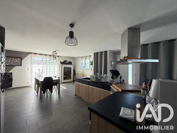 Maison à vendre 4 pièces 100,48 m² Varenne-Saint-Germain