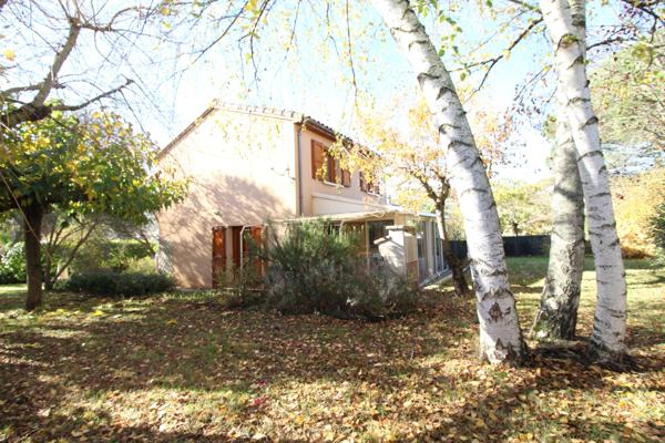 Vabres-l'Abbaye (12400) MAISON DE TYPE 4 - 87 m² AVEC GARAGE ET TERRAIN arboré