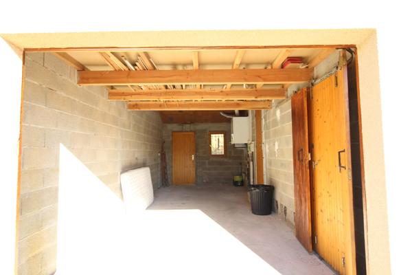 Vabres-l'Abbaye (12400) MAISON DE TYPE 4 - 87 m² AVEC GARAGE ET TERRAIN arboré