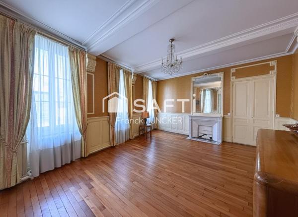 Grande maison avec local indépendant