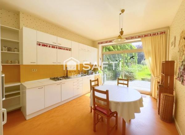 Grande maison avec local indépendant